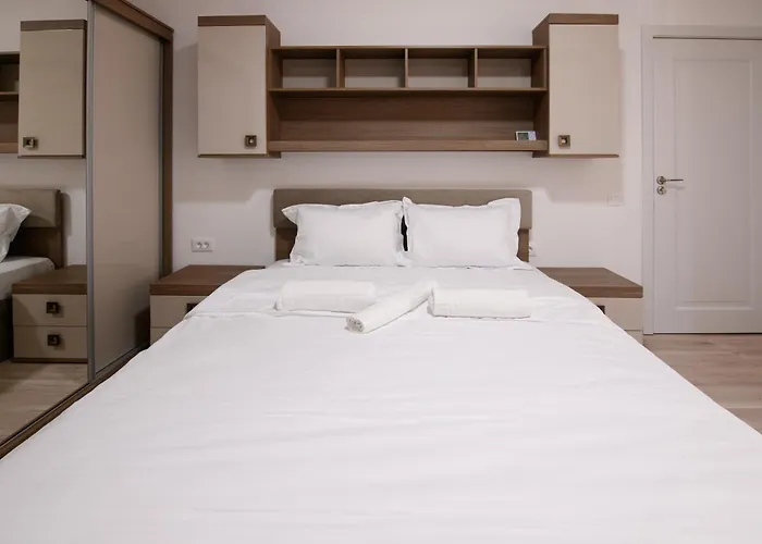 Smart Living Plaza Apartment Bucureşti